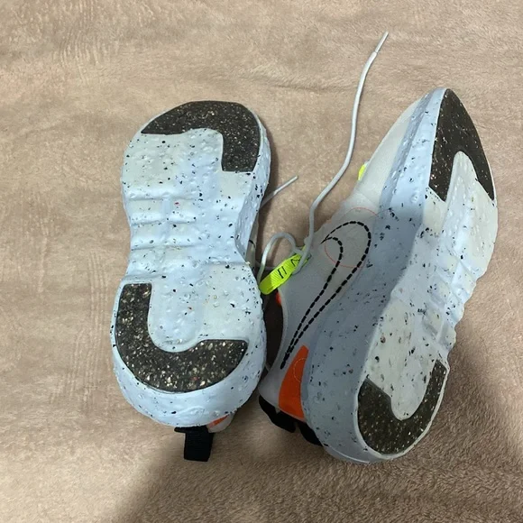 Womens nike - Picture 6 of 6